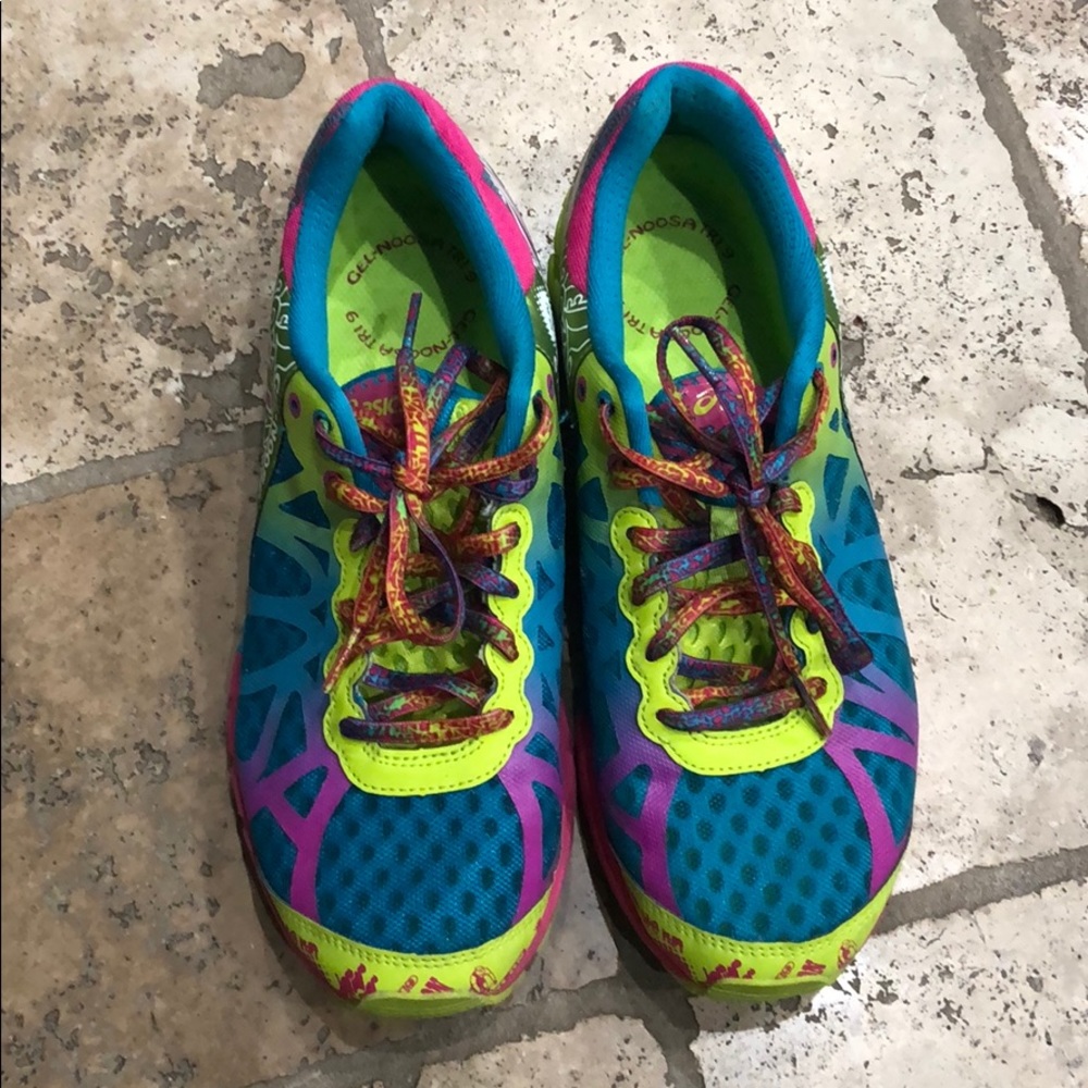 Running sneakers